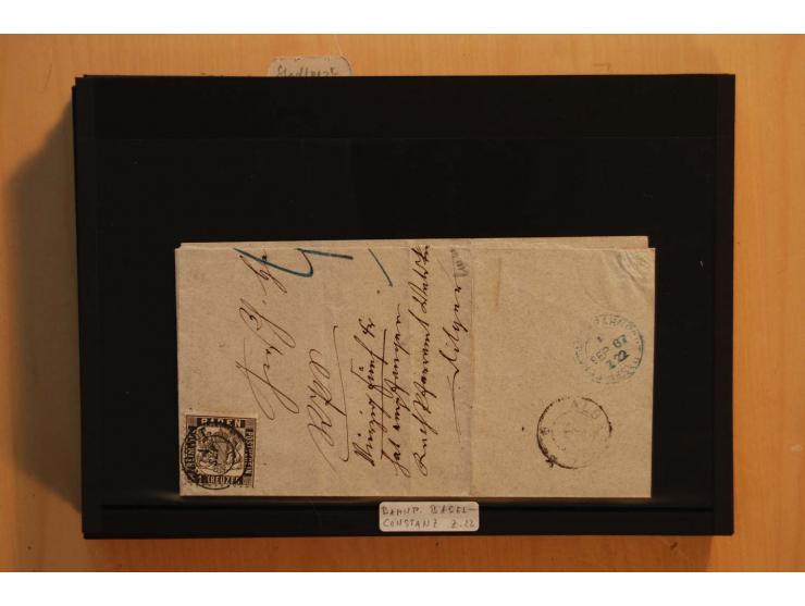 18551/74 (ca.), sehr reichhaltige Sammlung in 13 Kassetten und 3 Briefalben, der Markenteil mit hunderten von ungebrauchten u