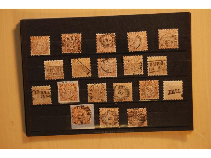 18551/74 (ca.), sehr reichhaltige Sammlung in 13 Kassetten und 3 Briefalben, der Markenteil mit hunderten von ungebrauchten u