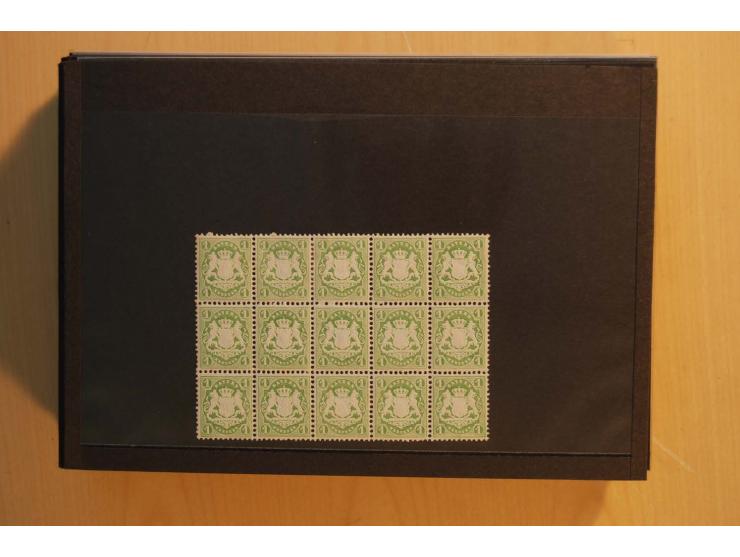 1849/1920, sehr reichhaltiger Sammlungsbestand in 11 Kassetten, 3 Alben und 2 Briefalben, beginnend mit rund 70 (!!) Nr1, dav
