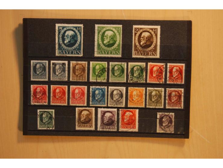 1849/1920, sehr reichhaltiger Sammlungsbestand in 11 Kassetten, 3 Alben und 2 Briefalben, beginnend mit rund 70 (!!) Nr1, dav