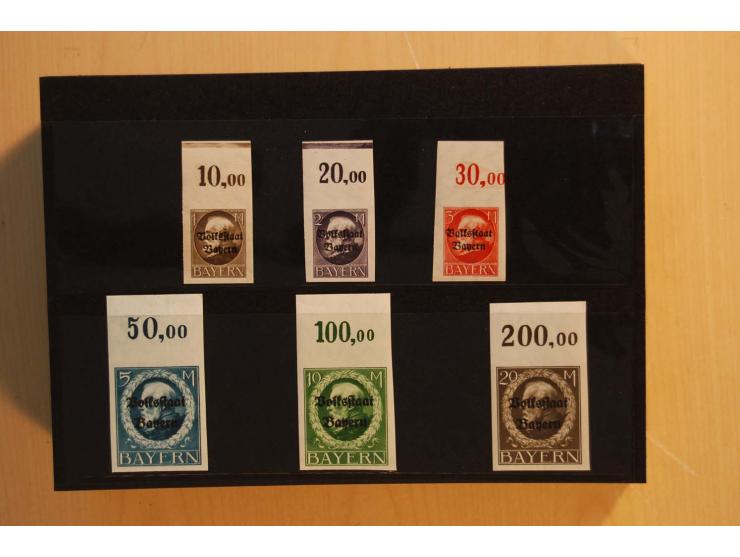 1849/1920, sehr reichhaltiger Sammlungsbestand in 11 Kassetten, 3 Alben und 2 Briefalben, beginnend mit rund 70 (!!) Nr1, dav