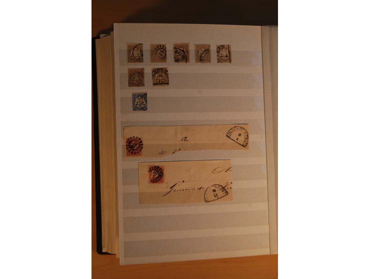 1849/1920, sehr reichhaltiger Sammlungsbestand in 11 Kassetten, 3 Alben und 2 Briefalben, beginnend mit rund 70 (!!) Nr1, dav