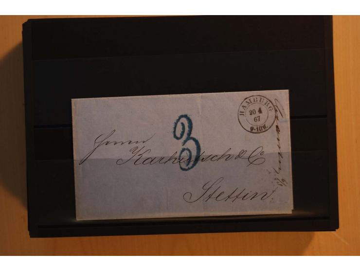 1850/67, sehr reichhaltiger Sammlungsbestand in 8 Kassetten und 3 Briefalben, ab der ersten Ausgabe mit einer Vielzahl von Ei