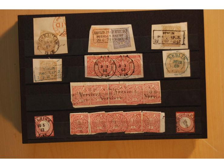 1850/67, sehr reichhaltiger Sammlungsbestand in 8 Kassetten und 3 Briefalben, ab der ersten Ausgabe mit einer Vielzahl von Ei