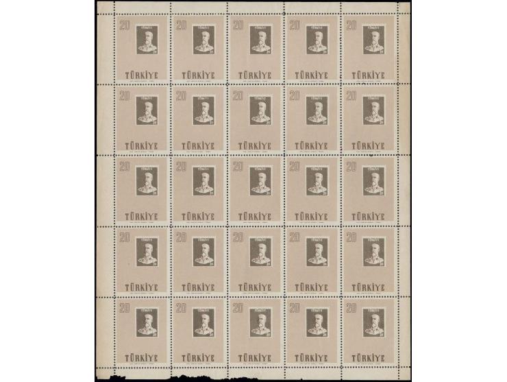 1957, Osman Hamdi Bey 20 k. with varity "black colour missing", sheet with 25 stamps, 14 items unhinged mint, 11 unused or wi