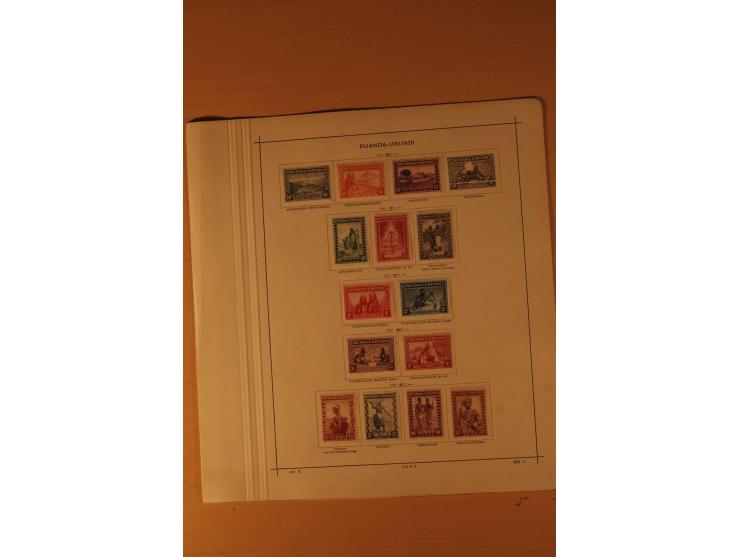 1849/1955, ungebrauchte und gestempelte Sammlung mit guten Werten, Sätzen und Blocks, dazu Belgisch Kongo, Ruanda und Urundi,