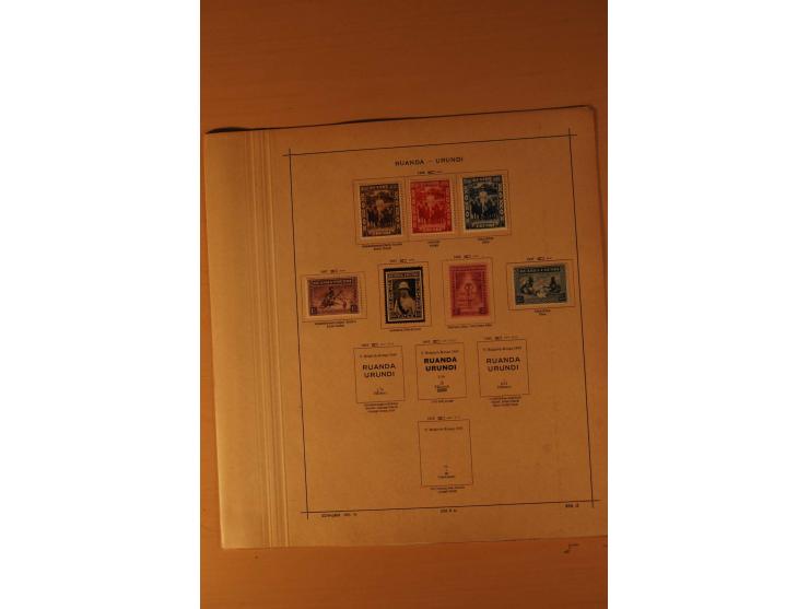 1849/1955, ungebrauchte und gestempelte Sammlung mit guten Werten, Sätzen und Blocks, dazu Belgisch Kongo, Ruanda und Urundi,