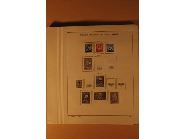 1849/1955, ungebrauchte und gestempelte Sammlung mit guten Werten, Sätzen und Blocks, dazu Belgisch Kongo, Ruanda und Urundi,