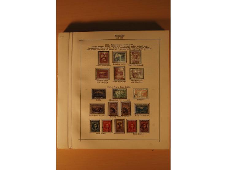1879/1957, ungebrauchte und gestempelte Sammlung mit guten Werten und Sätzen auf selbstgestalteten Blättern in 2 Alben