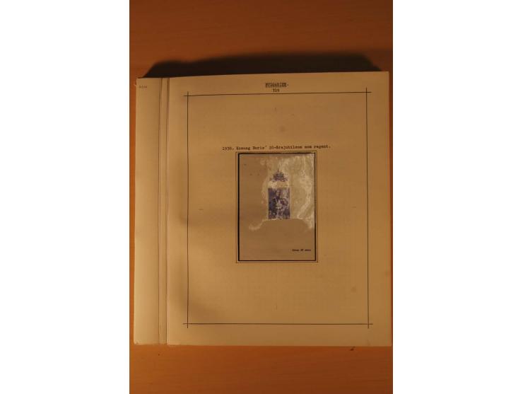 1879/1957, ungebrauchte und gestempelte Sammlung mit guten Werten und Sätzen auf selbstgestalteten Blättern in 2 Alben