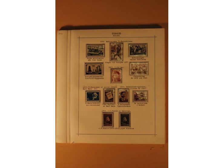 1879/1957, ungebrauchte und gestempelte Sammlung mit guten Werten und Sätzen auf selbstgestalteten Blättern in 2 Alben