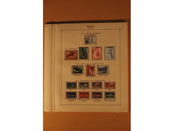 1879/1957, ungebrauchte und gestempelte Sammlung mit guten Werten und Sätzen auf selbstgestalteten Blättern in 2 Alben
