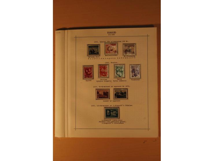 1879/1957, ungebrauchte und gestempelte Sammlung mit guten Werten und Sätzen auf selbstgestalteten Blättern in 2 Alben