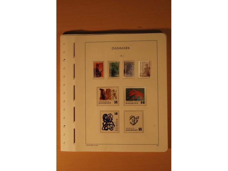 1861/2001, postfrische und gestempelte Sammlung, dabei Mi.-Nr. 10 (Fotoattest Diena), 66, 81 etc., dazu Markenheftchen, Doubl