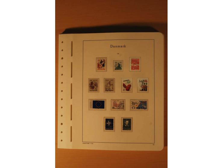 1861/2001, postfrische und gestempelte Sammlung, dabei Mi.-Nr. 10 (Fotoattest Diena), 66, 81 etc., dazu Markenheftchen, Doubl