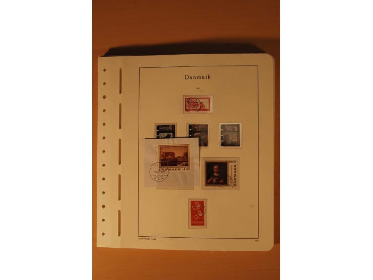 1861/2001, postfrische und gestempelte Sammlung, dabei Mi.-Nr. 10 (Fotoattest Diena), 66, 81 etc., dazu Markenheftchen, Doubl