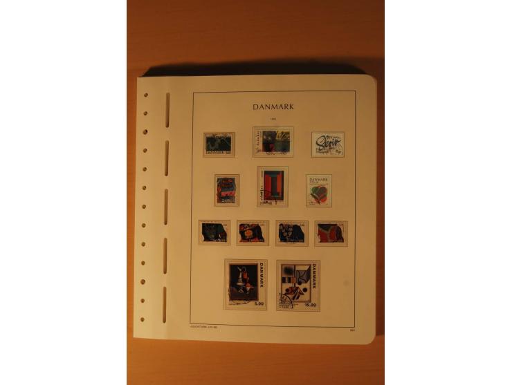 1861/2001, postfrische und gestempelte Sammlung, dabei Mi.-Nr. 10 (Fotoattest Diena), 66, 81 etc., dazu Markenheftchen, Doubl