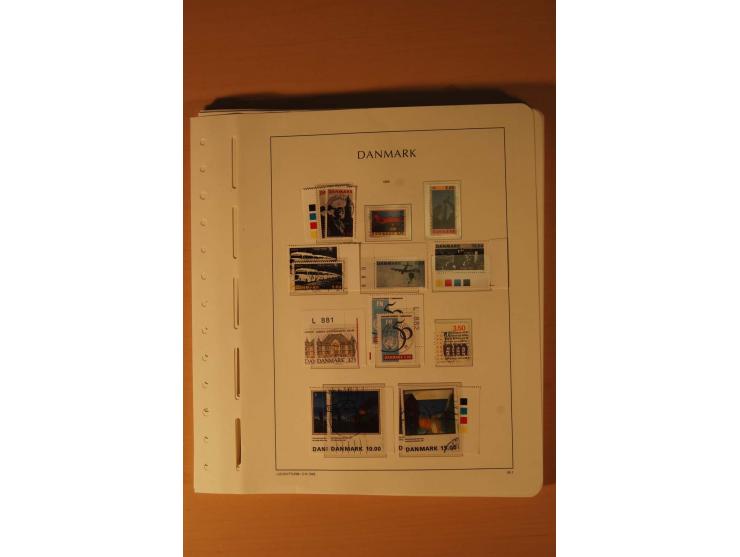 1861/2001, postfrische und gestempelte Sammlung, dabei Mi.-Nr. 10 (Fotoattest Diena), 66, 81 etc., dazu Markenheftchen, Doubl