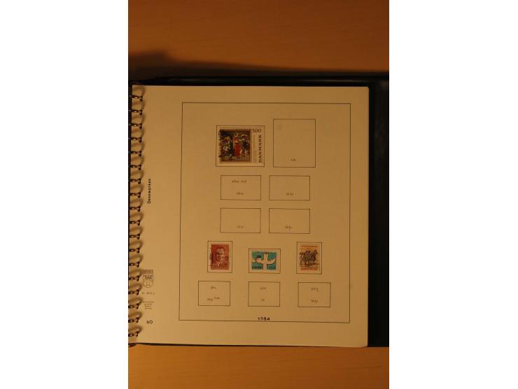1882/1988, gestempelte Sammlung mit besseren Ausgaben auf selbstgestalteten Blättern im Album
