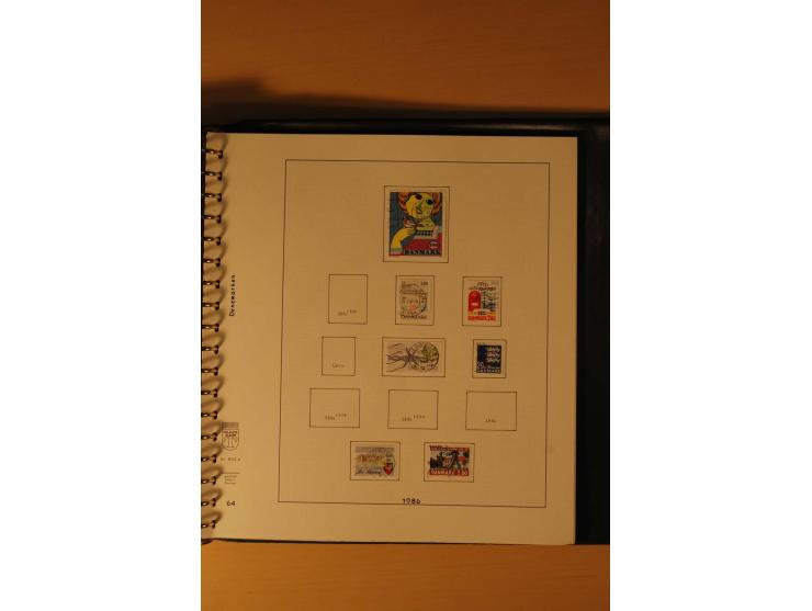 1882/1988, gestempelte Sammlung mit besseren Ausgaben auf selbstgestalteten Blättern im Album