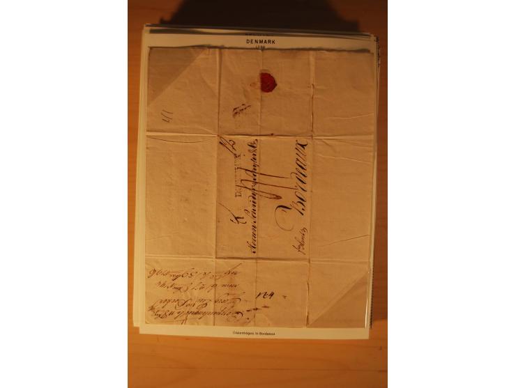 1660/1867, Post aus und nach Dänemark inkl. Schleswig-Holstein, umfangreiche Sammlung mit über 160 unfrankierten Briefen auf 