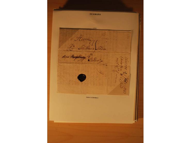 1660/1867, Post aus und nach Dänemark inkl. Schleswig-Holstein, umfangreiche Sammlung mit über 160 unfrankierten Briefen auf 
