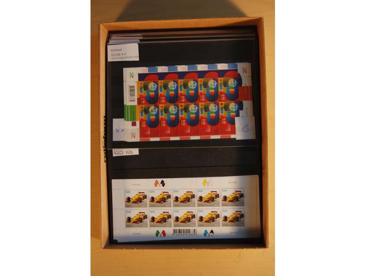 1918/2010, postfrischer, ungebrauchter und gestempelter Bestand, dabei Kleinbogen, Markenheftchen etc., hoher Katalogwert