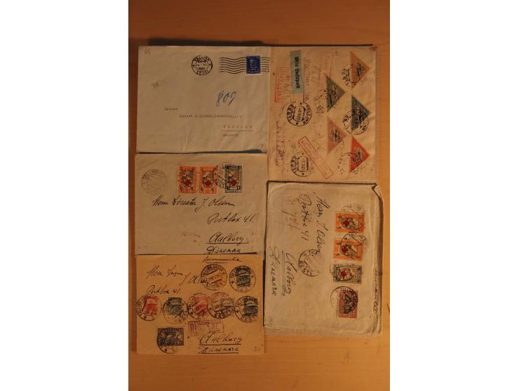  1920/37, 26 Briefe und Karten dabei viele interessante und bessere Frankatuern wie Mi.-Nr. 48-52A mit Zufrankatur auf R-Brie