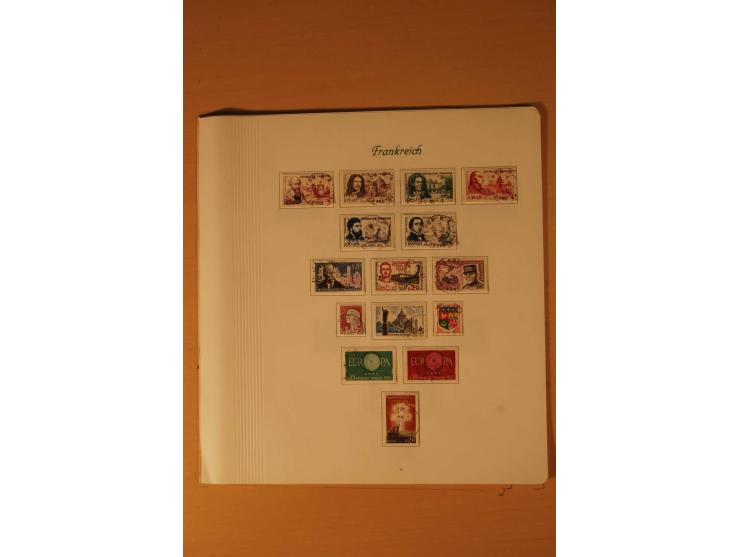 1849/2002, meist gestempelte Sammlung mit besseren Werten, teils stark unterschiedlicher Erhaltung, dazu gestempelte Sammlung