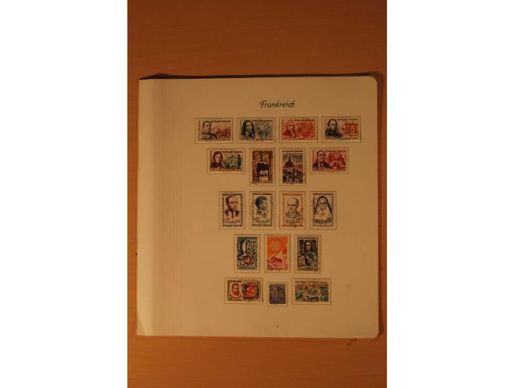 1849/2002, meist gestempelte Sammlung mit besseren Werten, teils stark unterschiedlicher Erhaltung, dazu gestempelte Sammlung