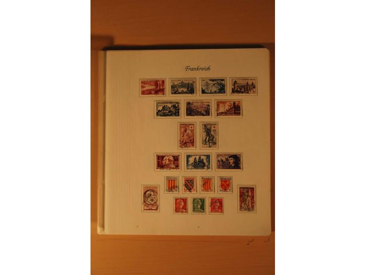 1849/2002, meist gestempelte Sammlung mit besseren Werten, teils stark unterschiedlicher Erhaltung, dazu gestempelte Sammlung