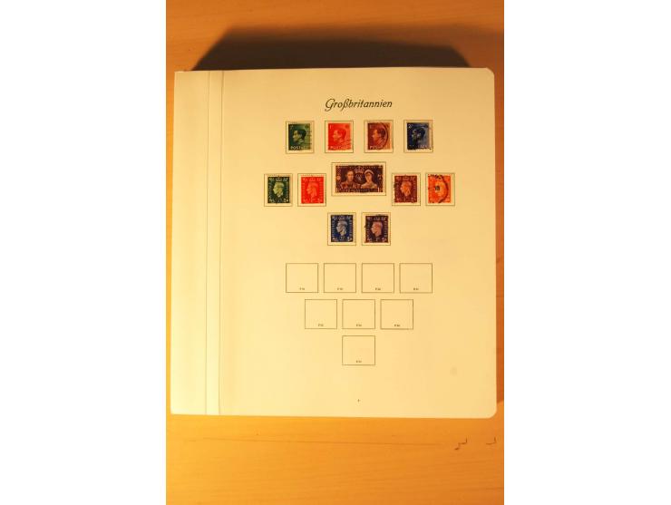 1841/2006, postfrische, ungebrauchte und gestempelte Sammlung, dazu Doubletten und Markenheftchen, im großen Karton