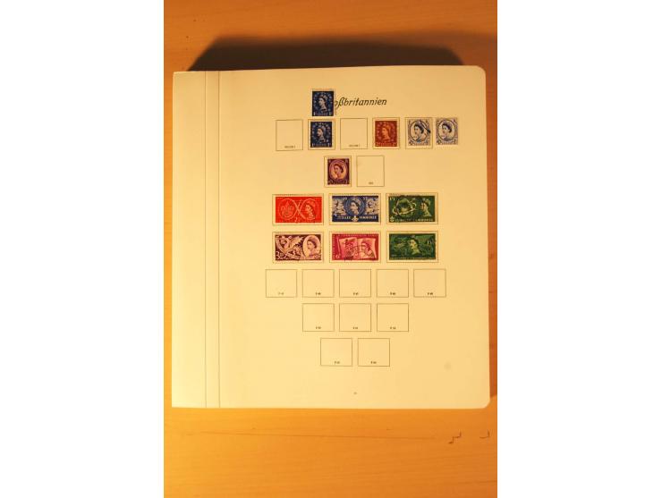 1841/2006, postfrische, ungebrauchte und gestempelte Sammlung, dazu Doubletten und Markenheftchen, im großen Karton