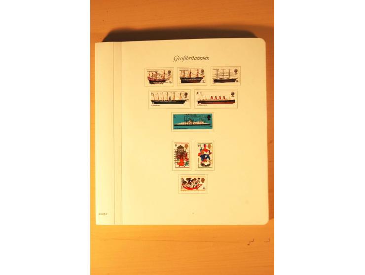1841/2006, postfrische, ungebrauchte und gestempelte Sammlung, dazu Doubletten und Markenheftchen, im großen Karton