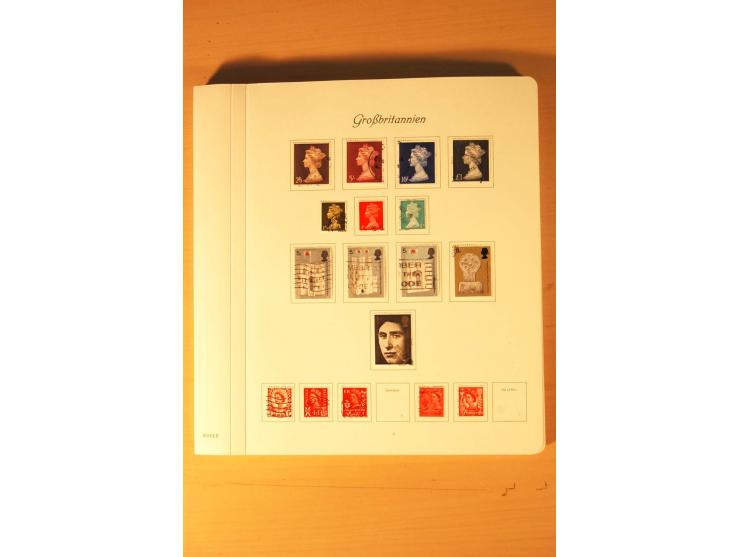 1841/2006, postfrische, ungebrauchte und gestempelte Sammlung, dazu Doubletten und Markenheftchen, im großen Karton