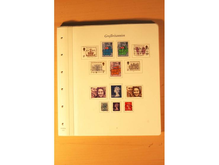 1841/2006, postfrische, ungebrauchte und gestempelte Sammlung, dazu Doubletten und Markenheftchen, im großen Karton
