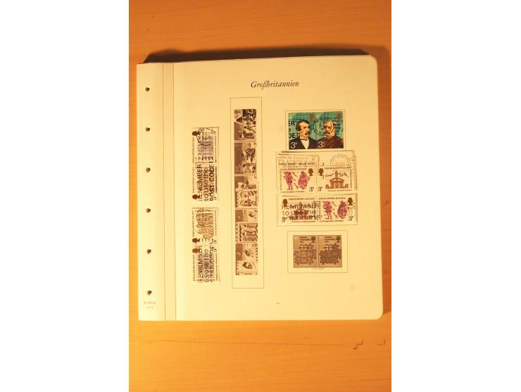 1841/2006, postfrische, ungebrauchte und gestempelte Sammlung, dazu Doubletten und Markenheftchen, im großen Karton