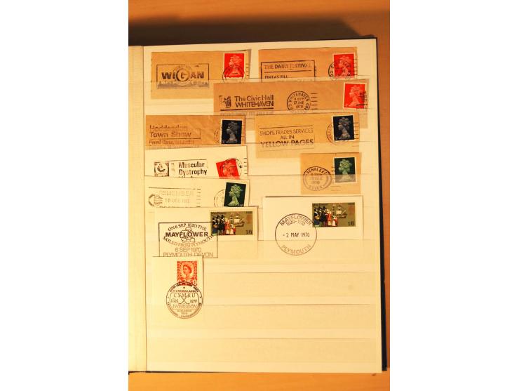 1841/2006, postfrische, ungebrauchte und gestempelte Sammlung, dazu Doubletten und Markenheftchen, im großen Karton
