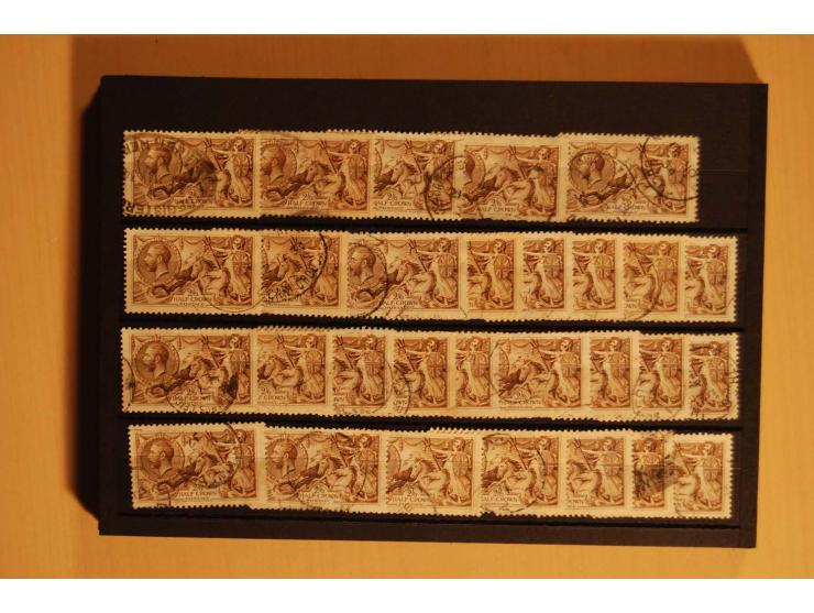 1918/34, Seahorses 2 Sh.6 P., Mi.-Nr. 141III (42) und 186 (306) gestempelt, etwas unterschiedlich (Mi. 8.700,-)