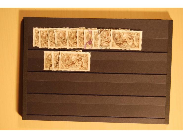 1918/34, Seahorses 2 Sh.6 P., Mi.-Nr. 141III (42) und 186 (306) gestempelt, etwas unterschiedlich (Mi. 8.700,-)