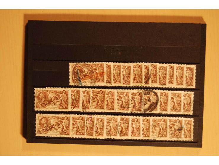 1918/34, Seahorses 2 Sh.6 P., Mi.-Nr. 141III (42) und 186 (306) gestempelt, etwas unterschiedlich (Mi. 8.700,-)