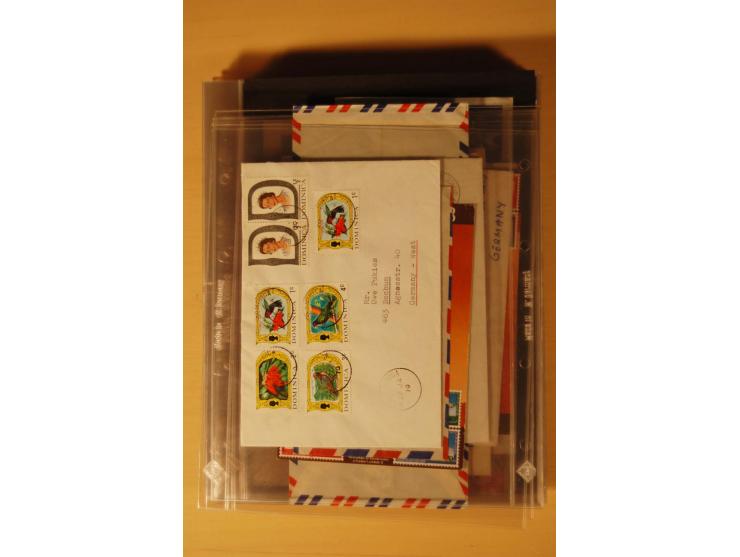 1890/1982 (ca.), 95 Briefe, Karten und Ganzsachen, dabei Reco, Luftpost etc.