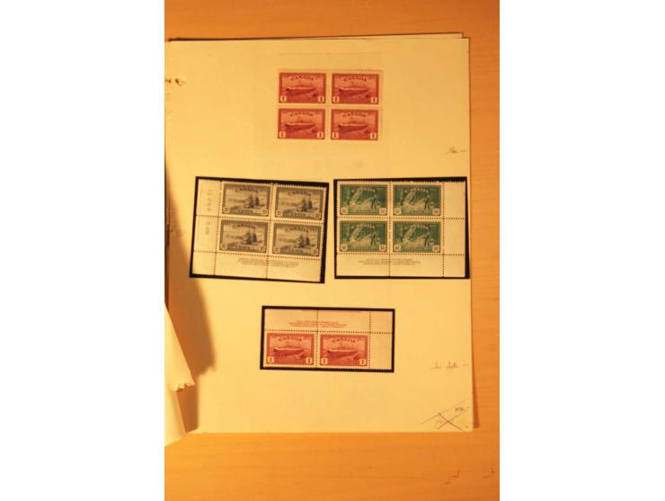 1926/51, überwiegend ungebrauchte Partie mit guten Sätzen, Heftchenblättern etc., dazu 20 Luftpostbriefe