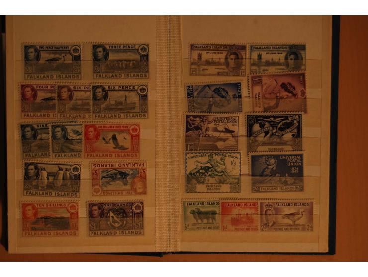 1935/70, postfrische, in den Hauptnummern kpl. Sammlung im kleinen Einsteckbuch (Mi. ca. 1.600,-)