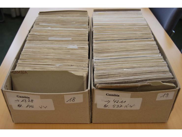 1937/2008, postfrischer und reichhaltiger Bestand mit sehr vielen Blocks und Kleinbogen, große Motivvielfalt