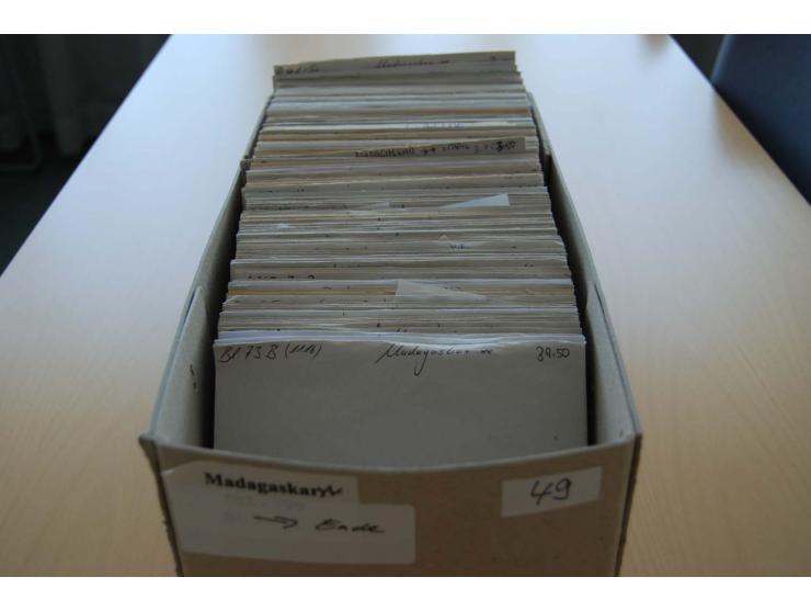 1935/2007, postfrischer Bestand mit Blocks und Kleinbogen, ungezähnten und geschnittenen Ausgaben etc.