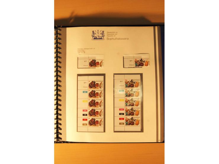 BOPHUTHATSWANA: 1977/94, postfrische und gestempelte Sammlung, dabei 4er-Blocks und 5er-Streifen mit Kontroll-Nummern, FDC's,