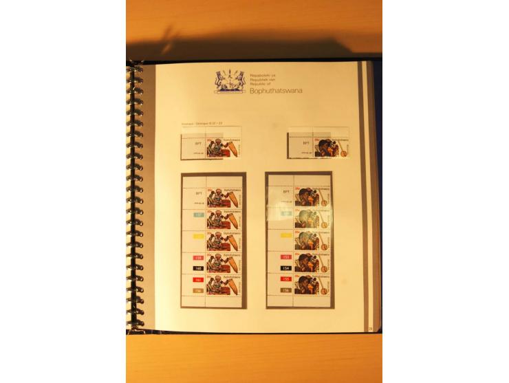 BOPHUTHATSWANA: 1977/94, postfrische und gestempelte Sammlung, dabei 4er-Blocks und 5er-Streifen mit Kontroll-Nummern, FDC's,