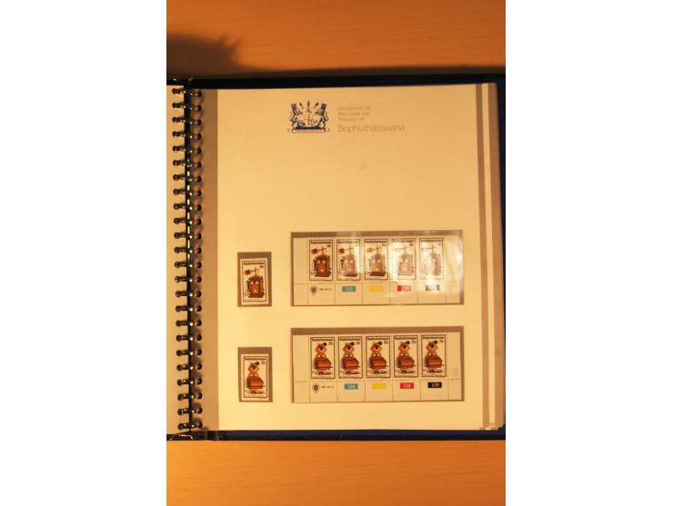 BOPHUTHATSWANA: 1977/94, postfrische und gestempelte Sammlung, dabei 4er-Blocks und 5er-Streifen mit Kontroll-Nummern, FDC's,