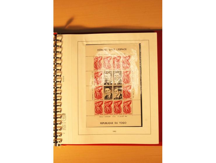 1957/72, postfrische Sammlung mit geschnittenen Parallelausgaben, Geldbriefmarken etc.